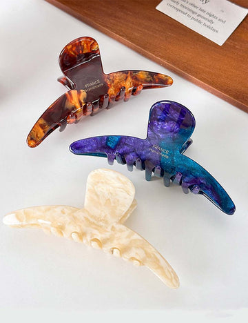 Minimalist Large Acetate Shark Hair Claw DP25F985