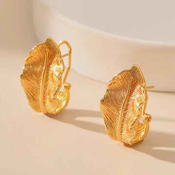 Vintage Simple Gold Leaf Stud Earrings DPJE1220