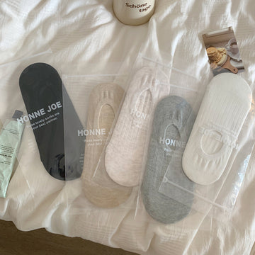 Solid Color Simple Low Ankle Socks DP25A460