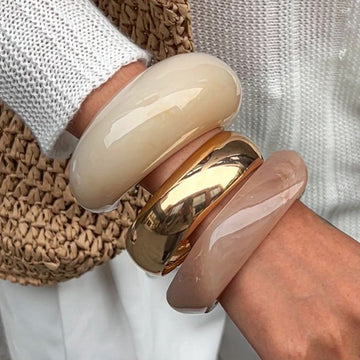 Vintage Irregular Wide Acrylic Bracelets DP25B581