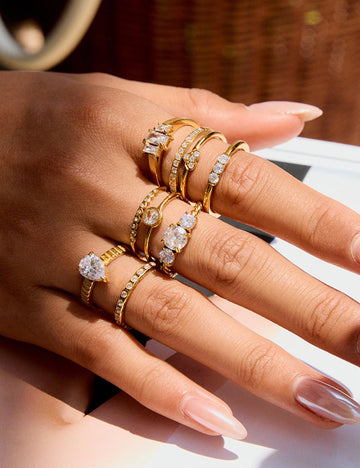 Luxury Gold Plated Geometric Zircon Ring DP25E737