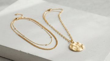 wholesale necklaces how to balance layering pieces and statement designs