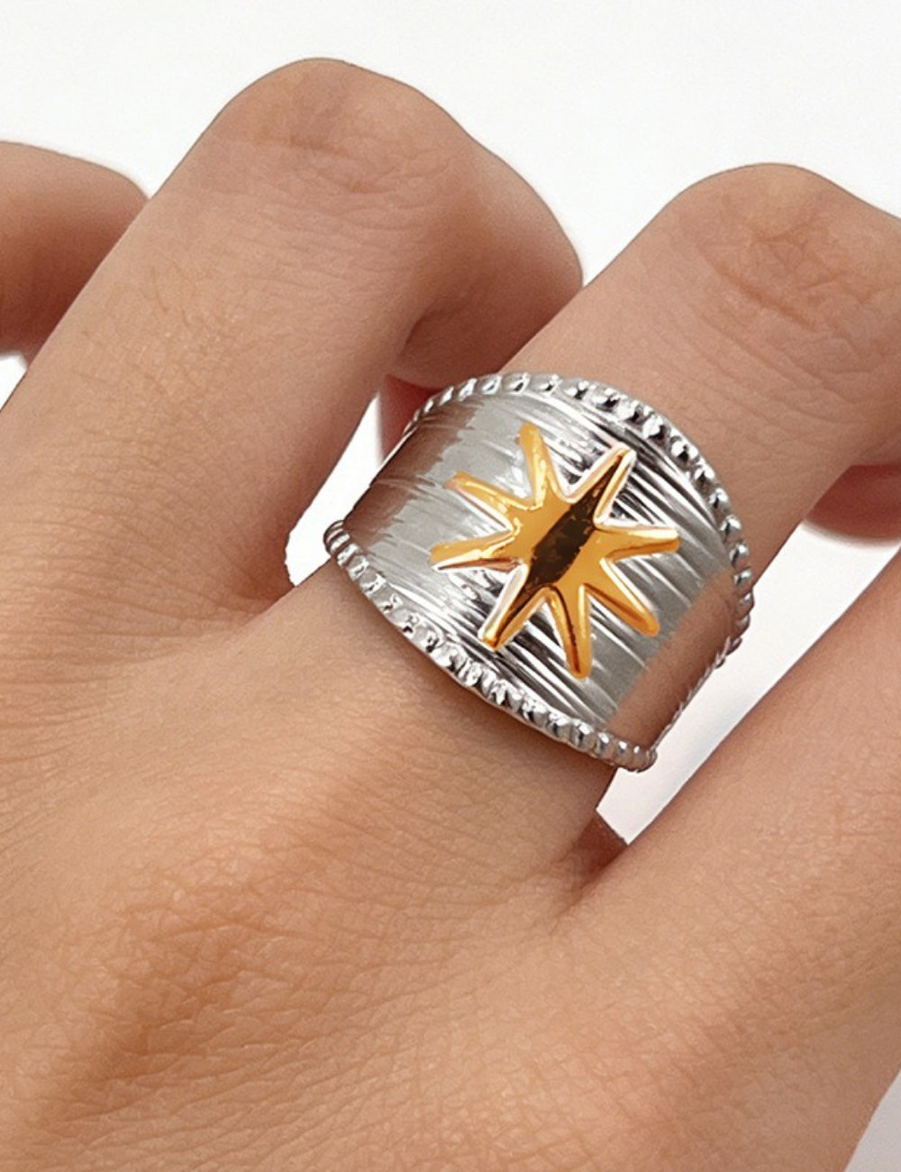 Retro Electroplated Daisy Stat - DippedShop Wholesale - #0723