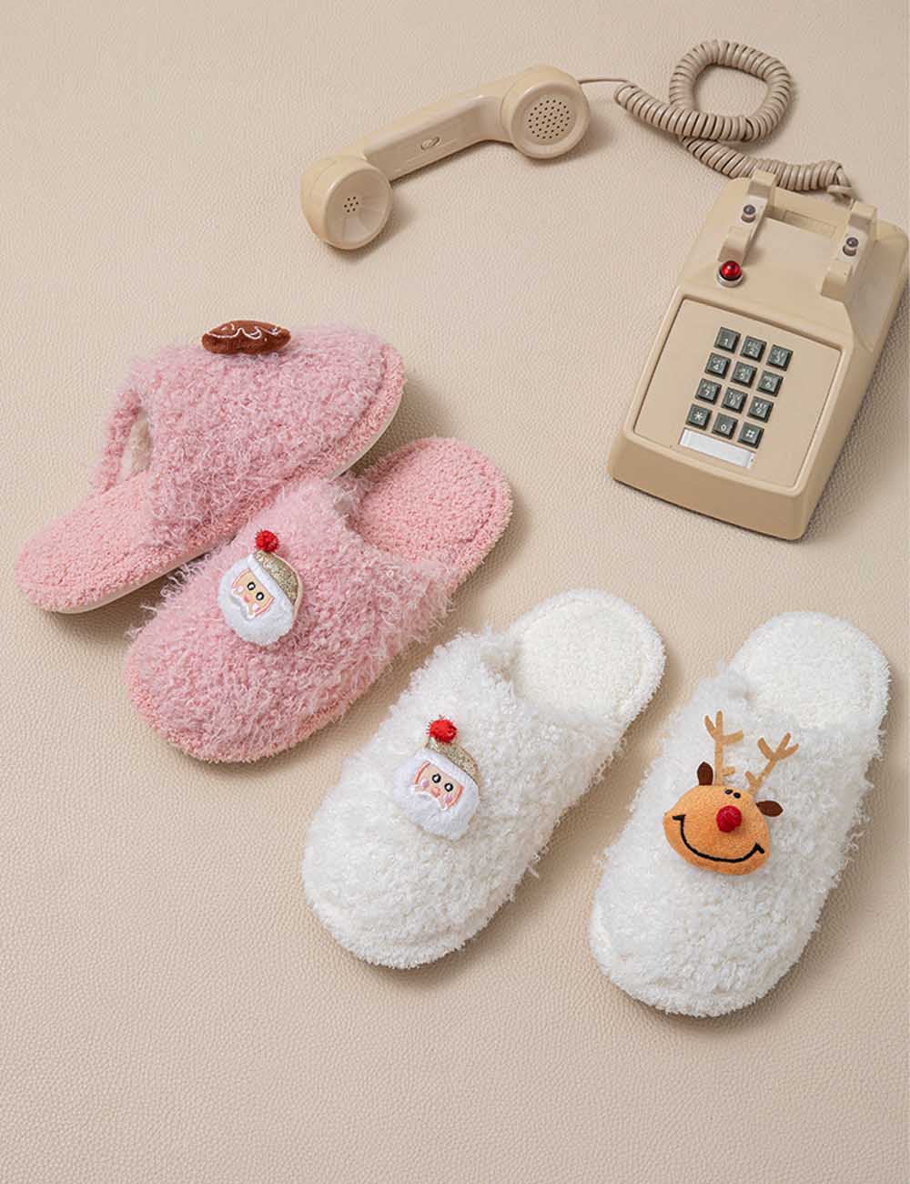 Fuzzy Fur Christmas Reindeer Indoor Slippers DP25H485