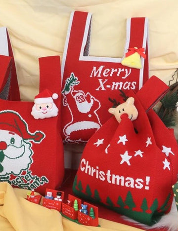 Merry Christmas Wristlet Knit Gift Bag DP25H501
