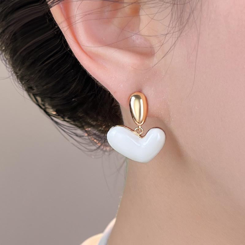 Cream White Heart Earrings - DippedShop Wholesale - #6355