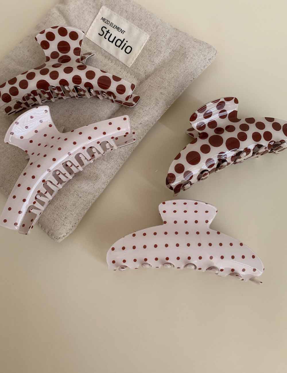 Simple Polka Dot Color Block Hair Claw DP25F573
