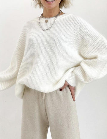 Elegant Crew Neck Loose Soft Knit Top DP25E522