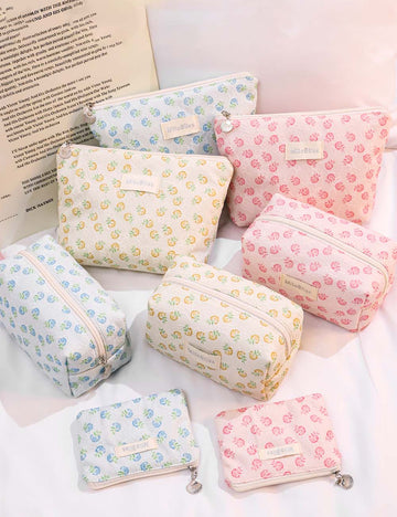 Cute Flower Print Large Capacity Cosmetic Bag DP25H566
