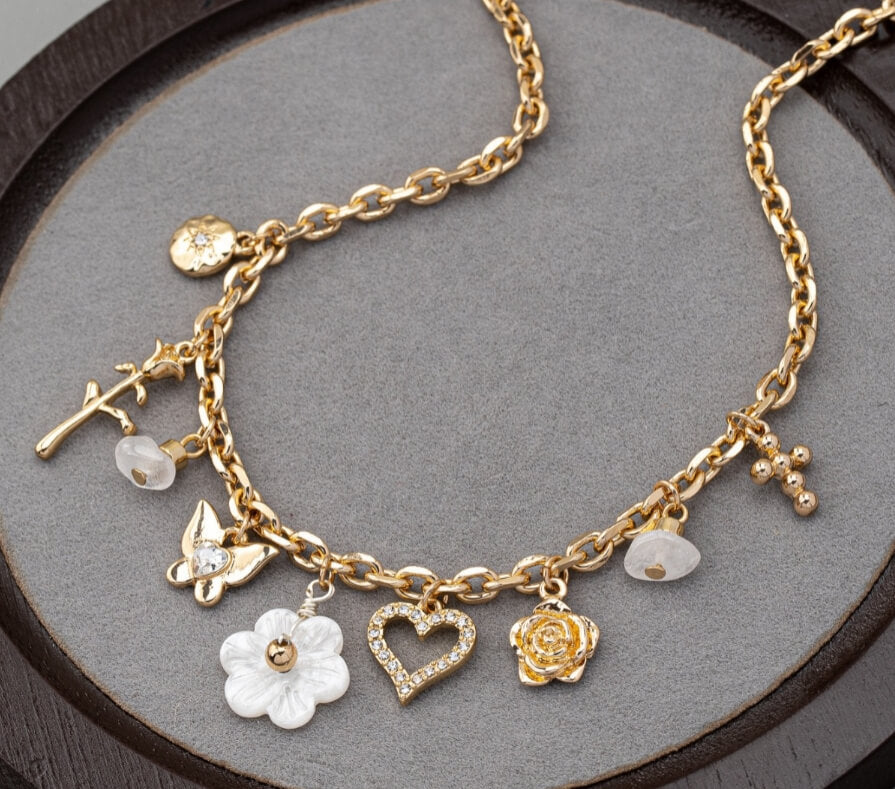 Elegant Flower Pendant Chain Necklace DP25B754