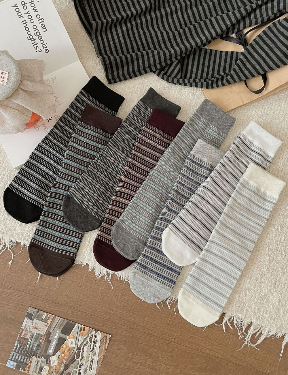 Striped Color Contrast Crew Socks - DippedShop Wholesale - #2083