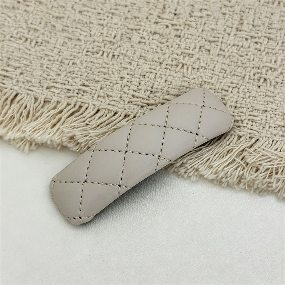 Minimalist PU Leather No-Crease Snap Hair Clip 6W6HCP1621