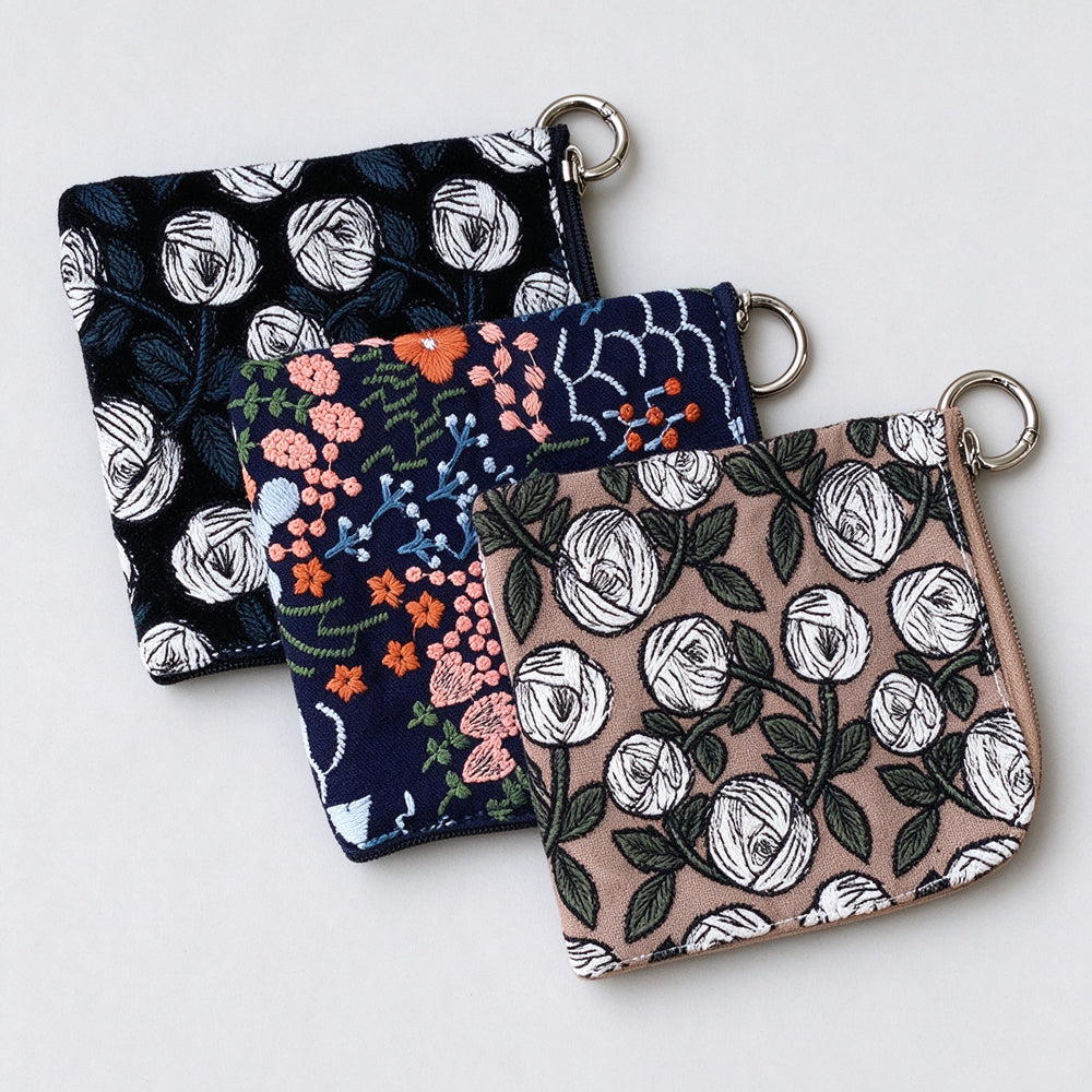 Retro Embroidered Cotton Linen Coin Purse 6W10BWB384