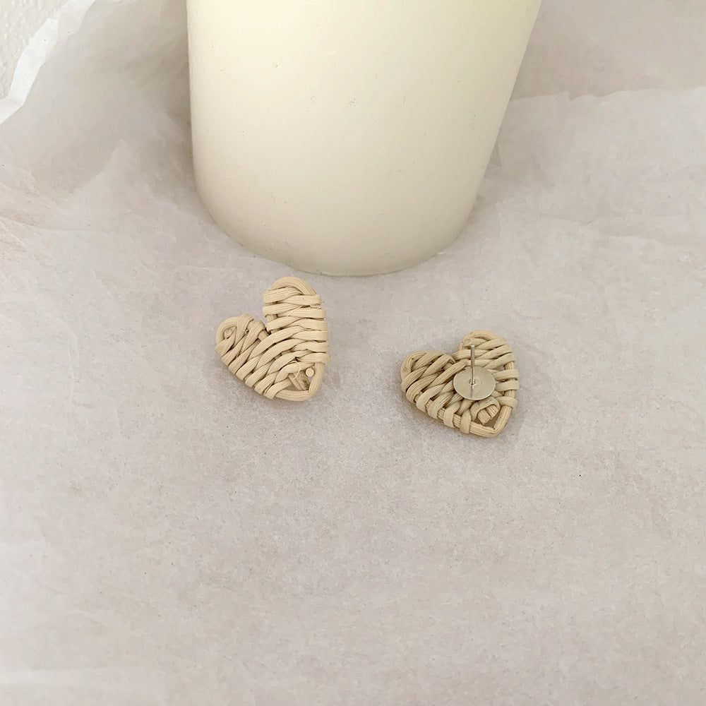 Love Rattan Vintage Elegant Stud Earrings DPJE1712