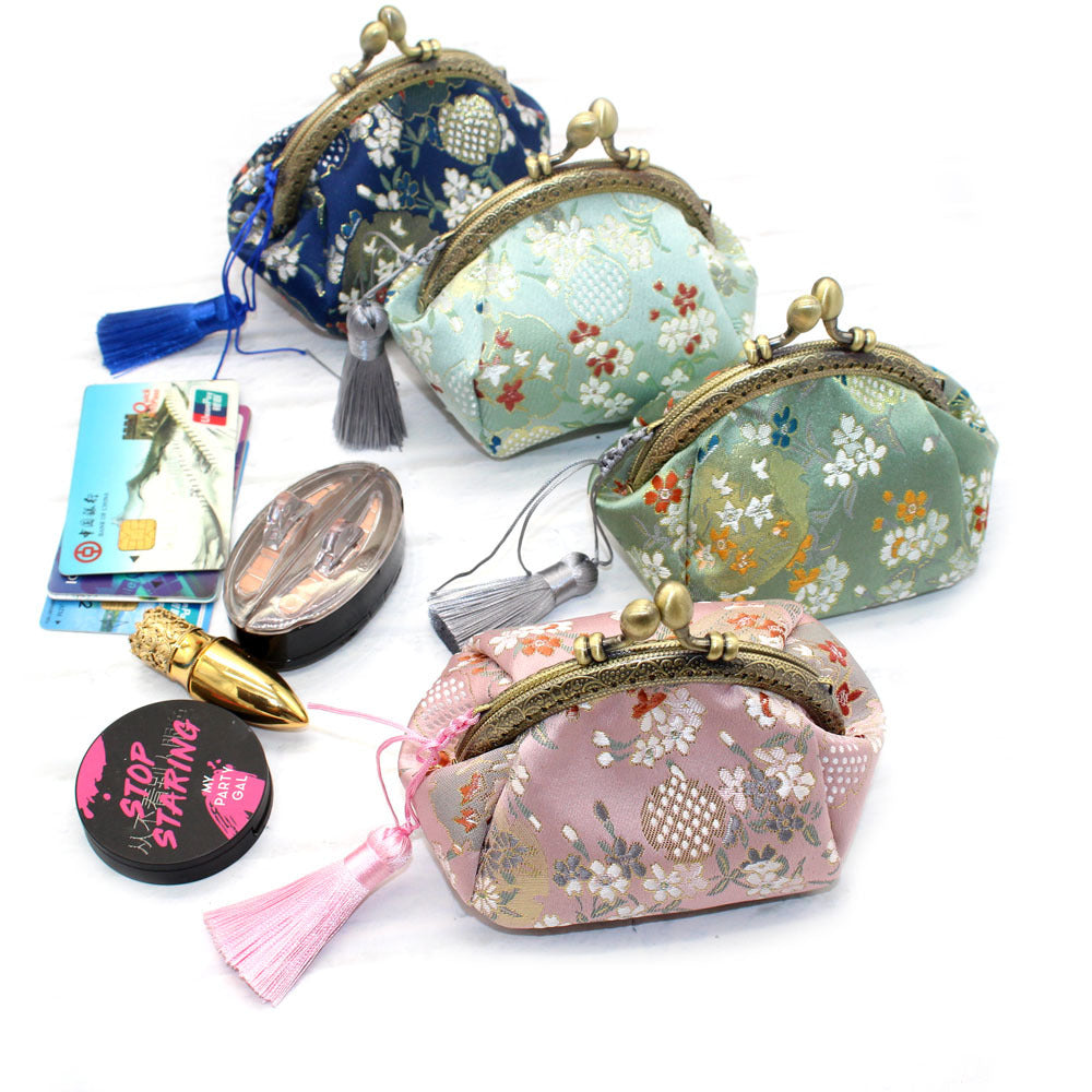 Vintage Floral Embroidered Car - DippedShop Wholesale - #9827