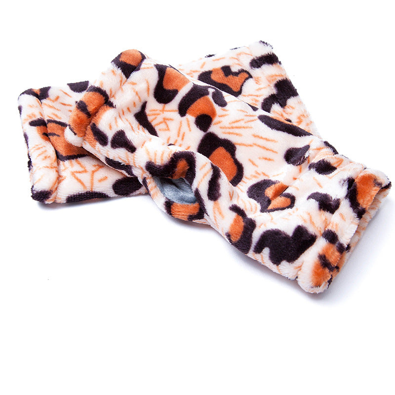 Trendy Warm Leopard Print Plush Fingerless Gloves DP25G706