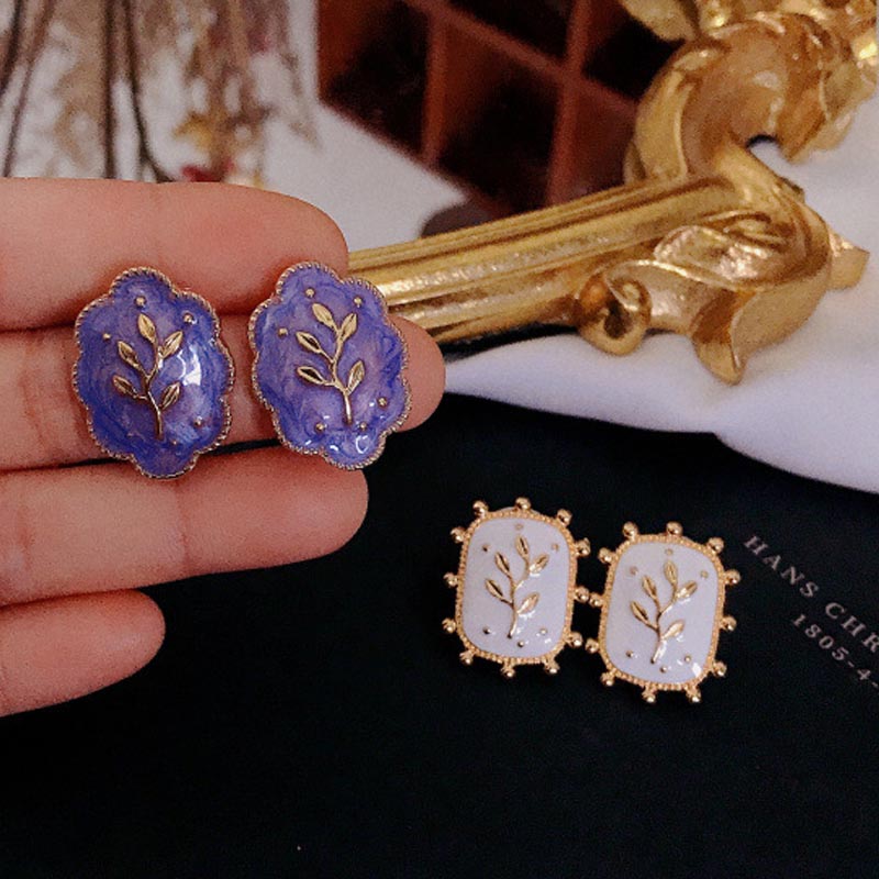 Flower Enamel Stud Earrings - DippedShop Wholesale - #4947