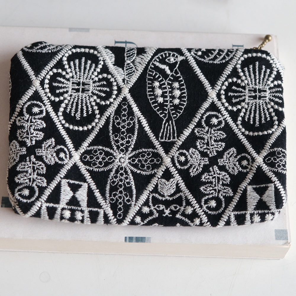 Trendy Floral Embroidery Portable Cosmetic - DippedShop Wholesale - #8419