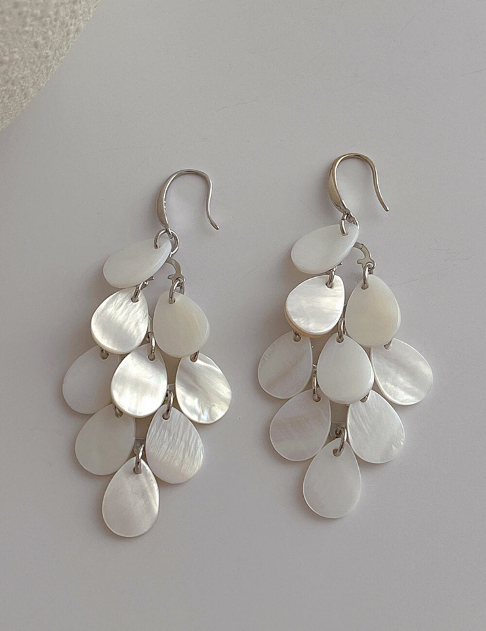Danity Shell Teardrop Tassel Drop Earrings DP25D846