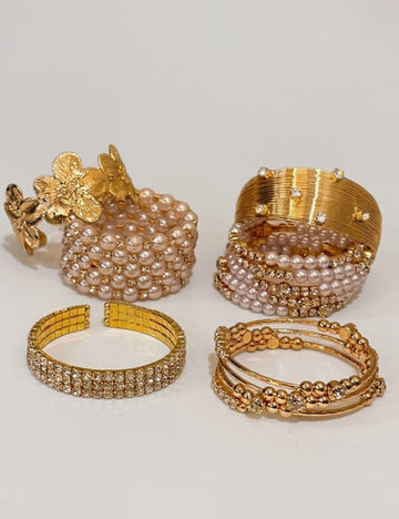 Vinatge Multi-Layer Pearl Rhinestone Bangle Bracelet 6W6JBR588