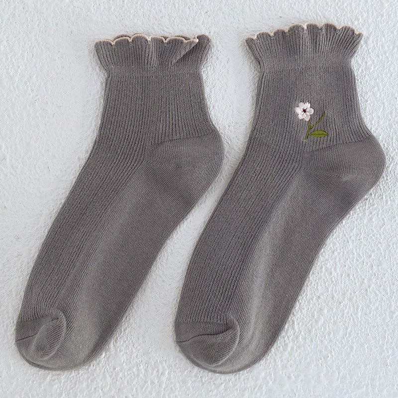 Ruffle Embroidery Crew Socks - DippedShop Wholesale - #4979