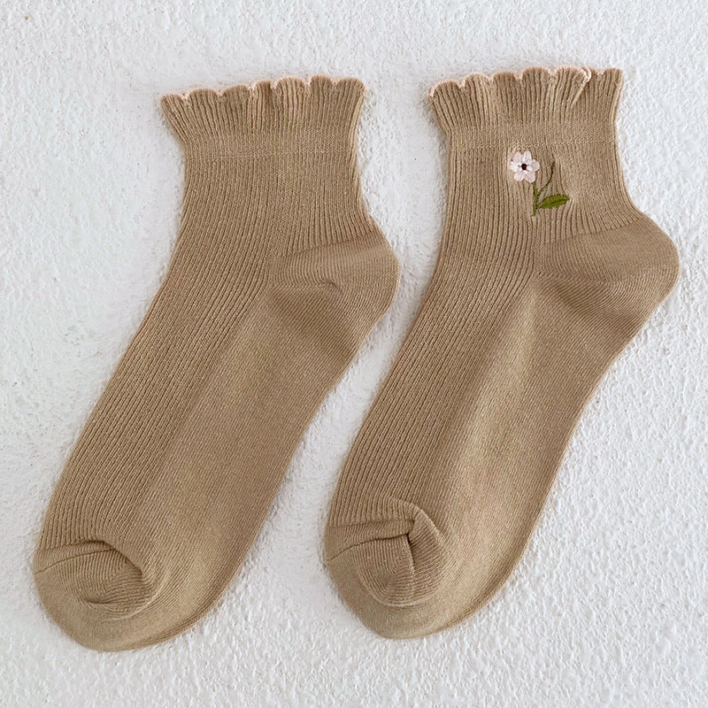 Ruffle Embroidery Crew Socks - DippedShop Wholesale - #3283