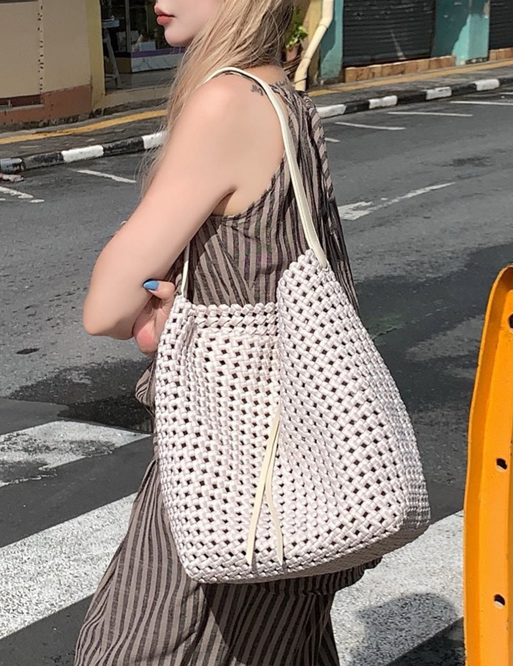 Hollow Handwoven Handbag - DippedShop Wholesale - #3187