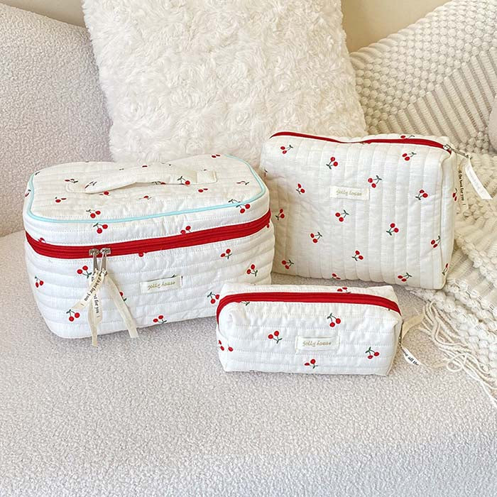 Cute Cherry Print Portable Make Up Bag DP25A560