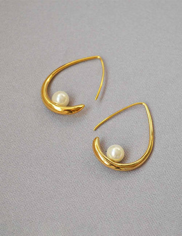 Gold Plated Teardrop Pearl Hoop Earrings DP25E714