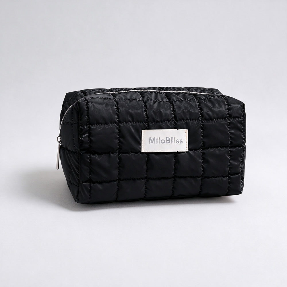 Minimalist Solid Color Quilt Shell Cosmetic Bag 6C5CO271