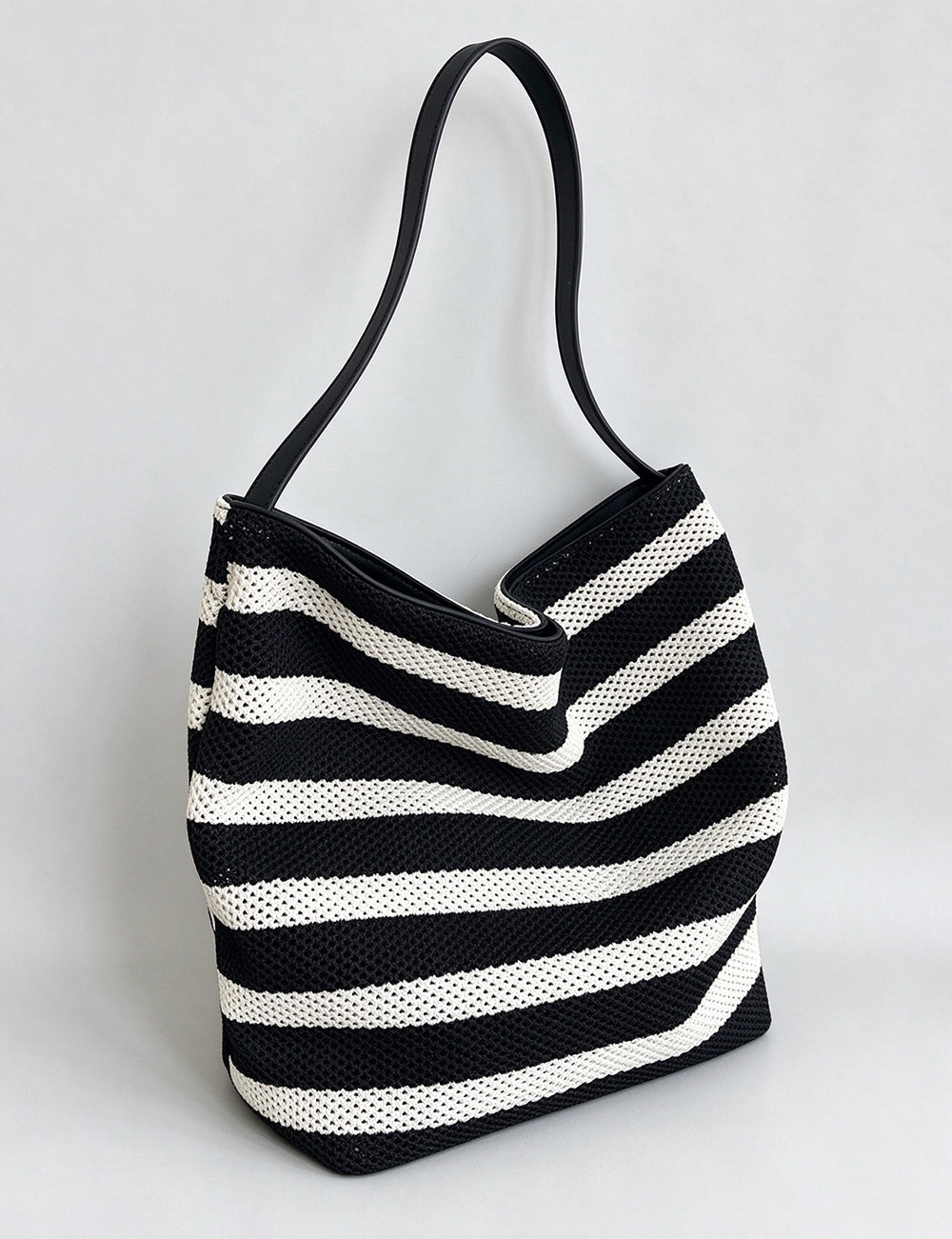 Casual Large Capacity Striped Bucket Tote Bag 6W10BBG2383