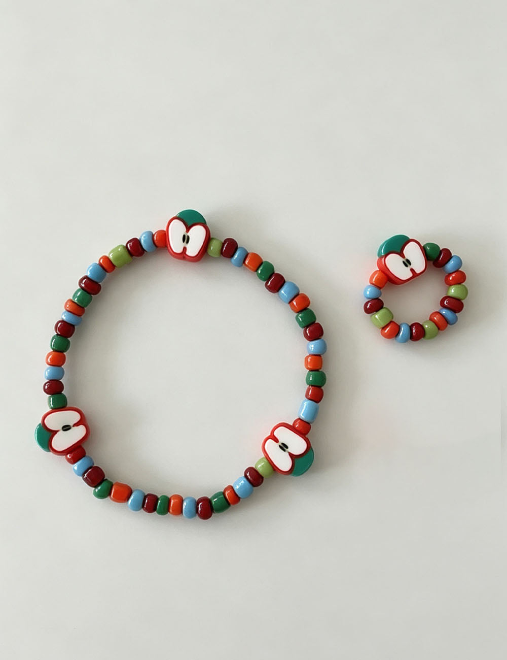 Apple Charm Beaded Bracelet - DippedShop Wholesale - #9955