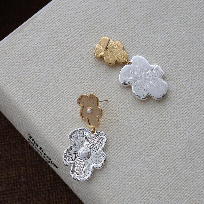 Floral Pearl Dangle Earrings - DippedShop Wholesale - #8627