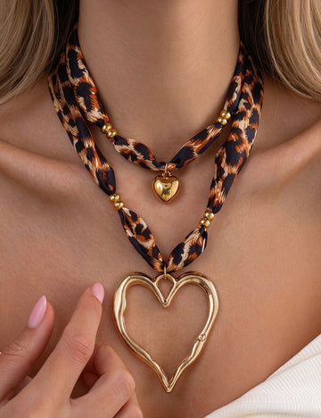 2 Pcs Leopard Print Hear Pendant Scarf Necklace 6W6JNC1003