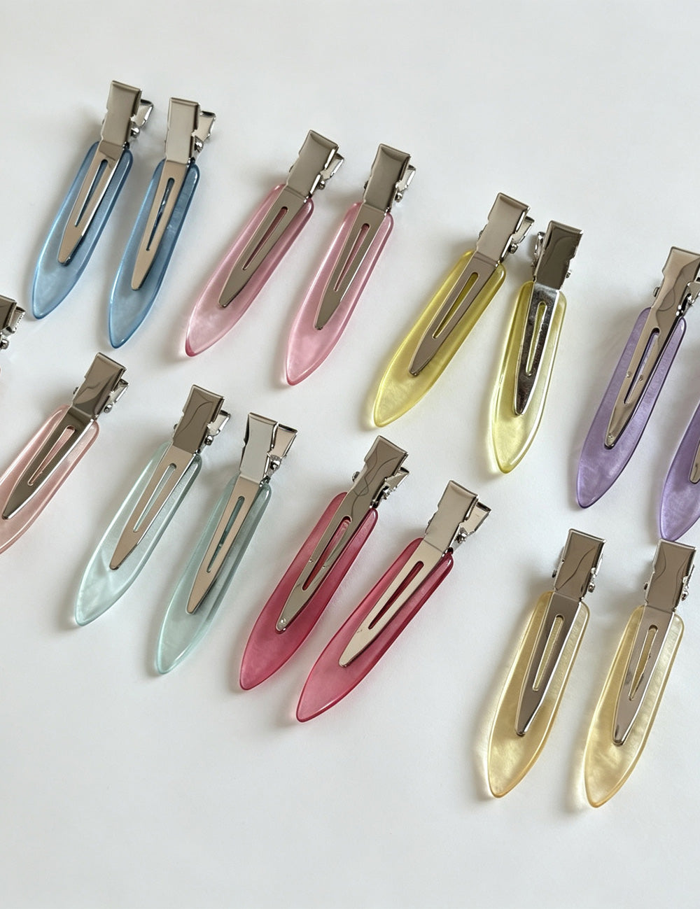 Cute Translucent Seamless Non Bend Hair Clip 6W6HCP1255