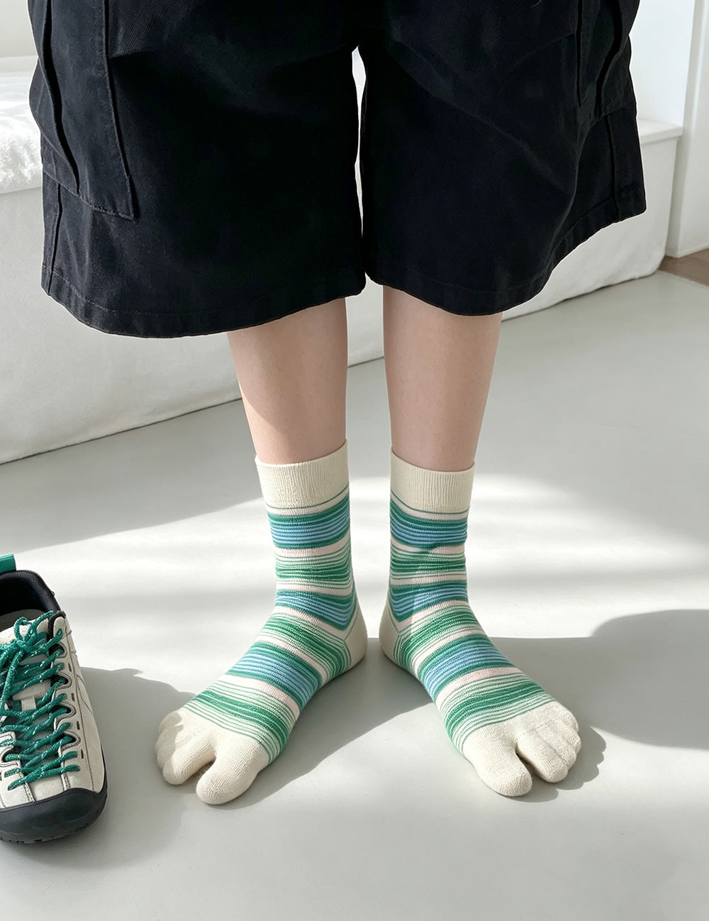 Striped Split-Toe Socks - DippedShop Wholesale - #8483