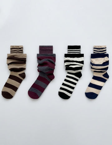 Faux Double-Layer Striped Slouchy Socks 6W8FSO707