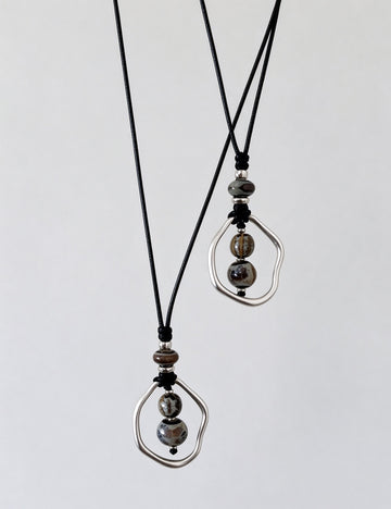 Boho Style Irregular Bead Pendant Necklace 6W6JNC1064