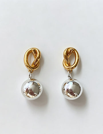 Minimlaist Color Contrast Metal Ball Dangle Earrings 6W6JER600