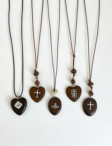 Vintage Wooden Heart Pendant Choker Necklace 6W6JNC382L