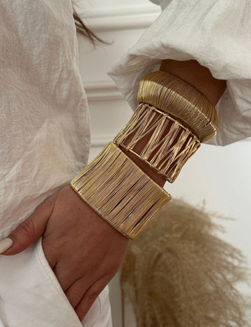 Stylish Bold Gold Plated Wide Open Cuff Bracelet 6W6JBR607