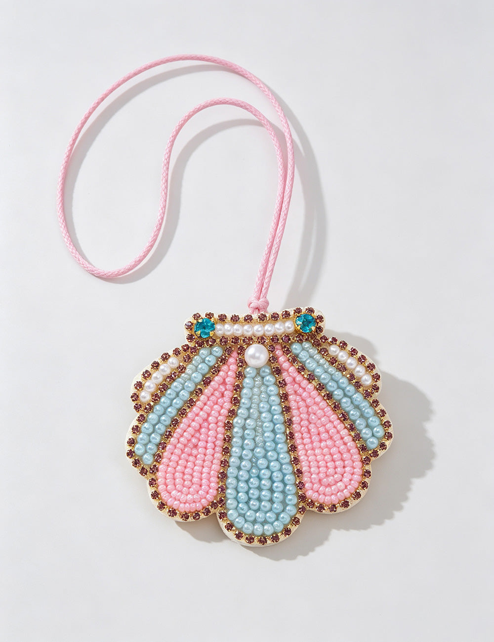Rhinestone Beaded Shell Keychain - DippedShop Wholesale - #4435