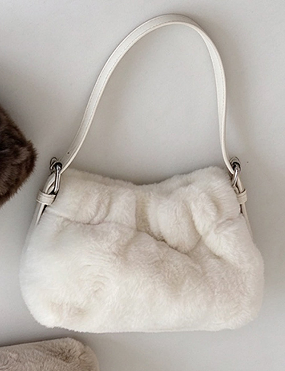 Fashion Fluffy Faux Fur Cloud Shoulder Bag 6W10BBG2395