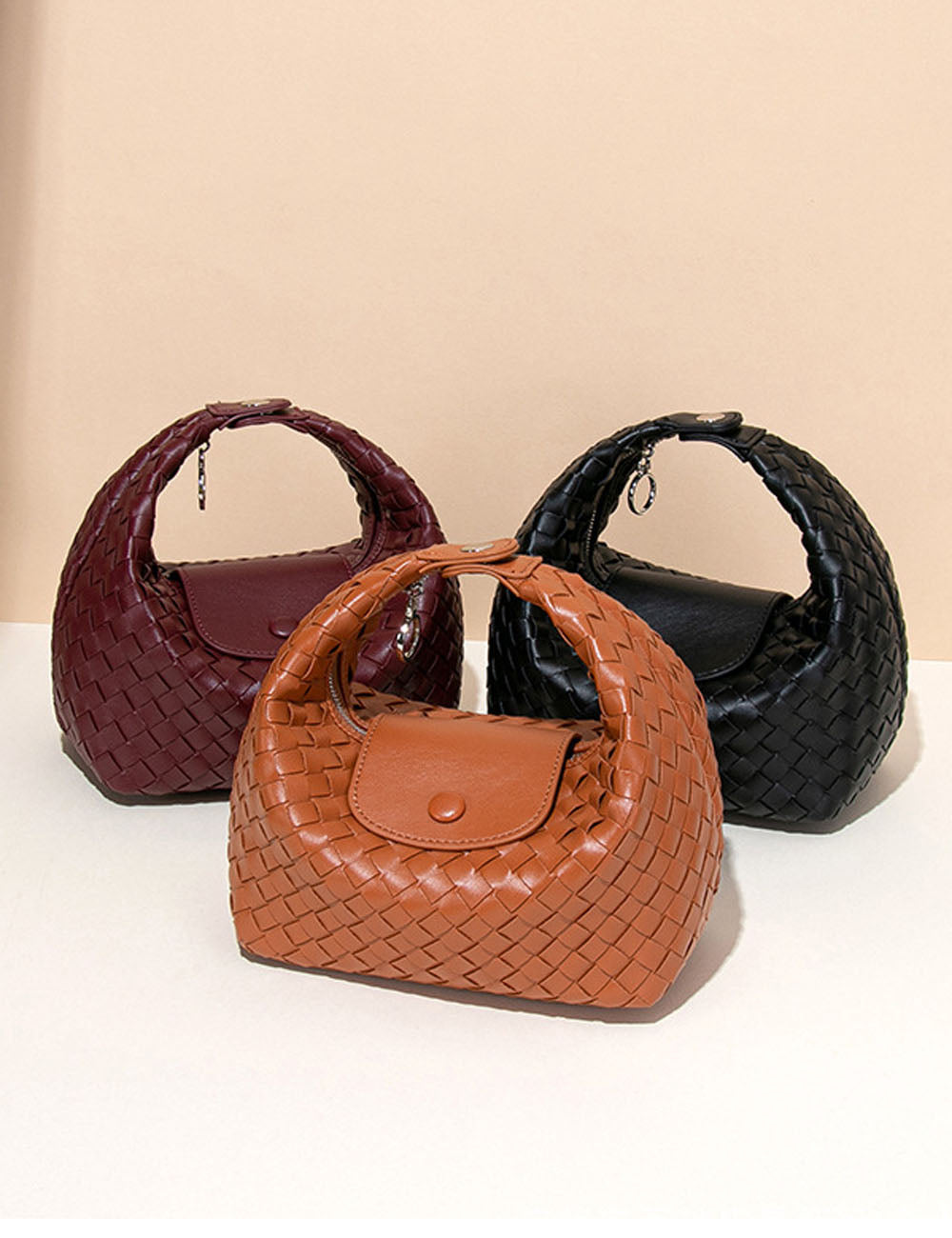 Woven Dumpling Handbag - DippedShop Wholesale - #2851