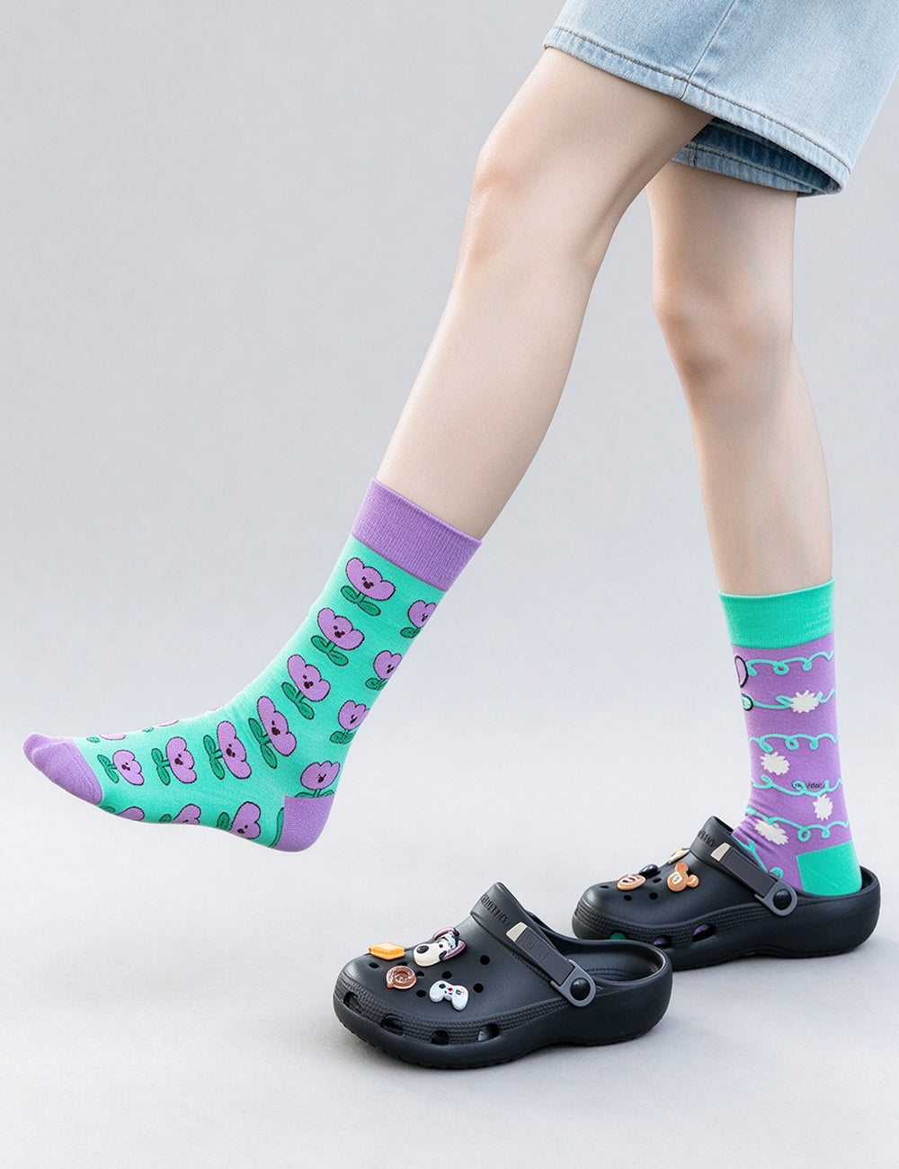 Asymmetrical Cartoon Crew Socks - DippedShop Wholesale - #3123