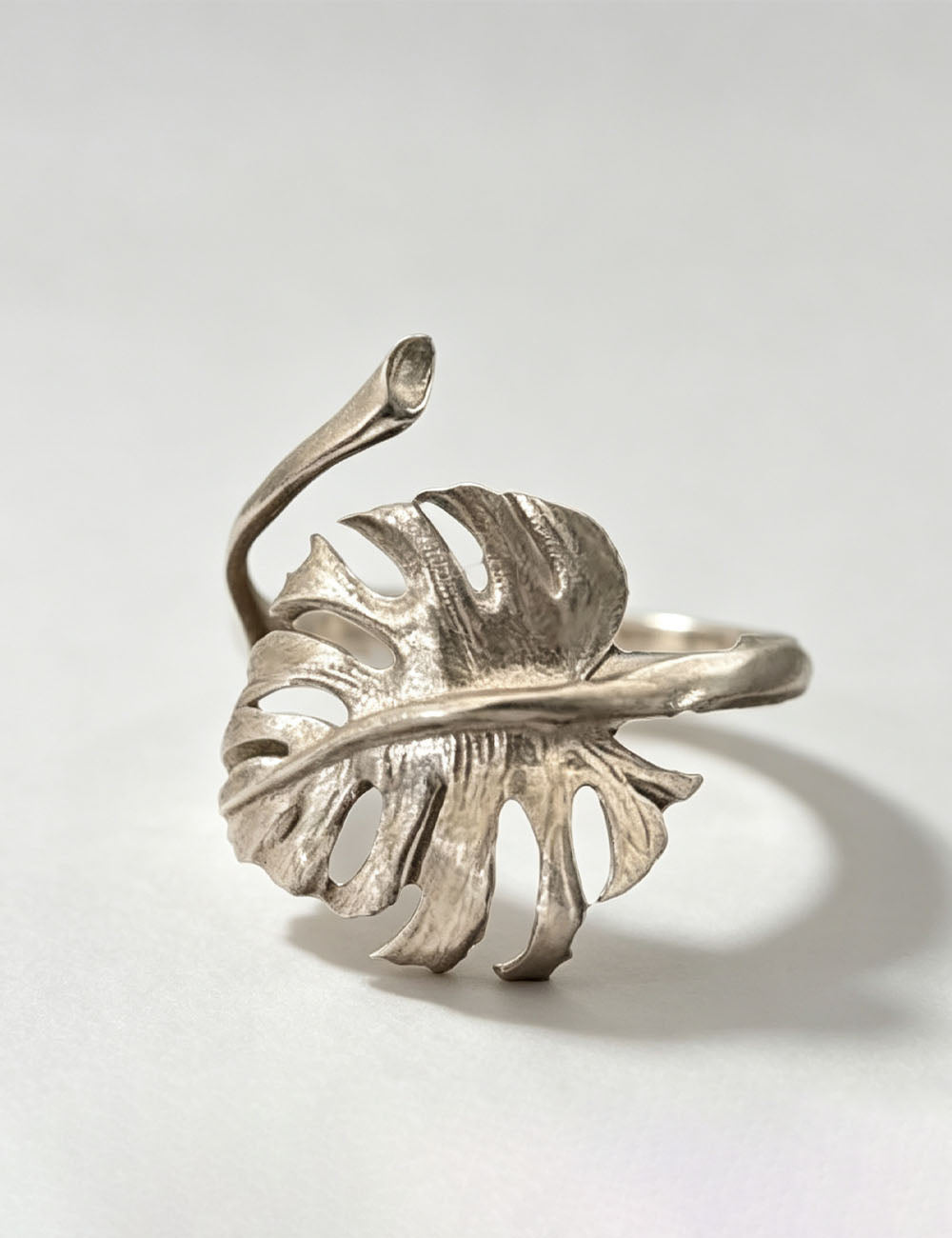 Monstera Leaf Adjustable Ring - DippedShop Wholesale - #8531