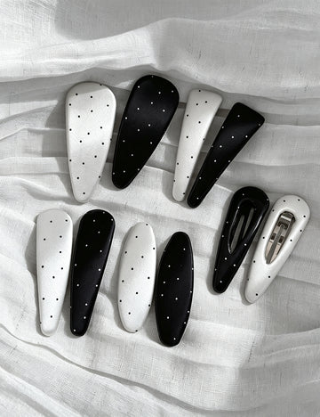 Minimalist Polka Dot Snap Hair Clip 6W6HCP1668