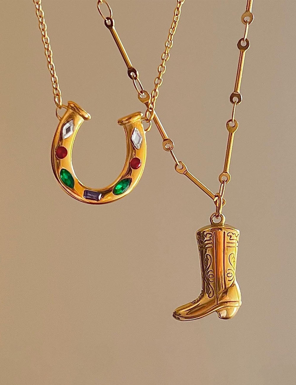 Creative Gold Plated Boot Pendant Choker Necklace 6W6JNC641