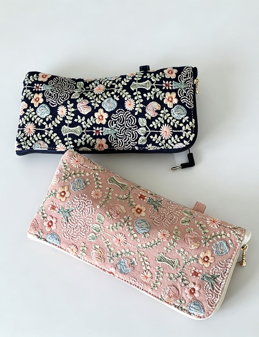 Floral Embroidered Makeup Bag - DippedShop Wholesale - #8195