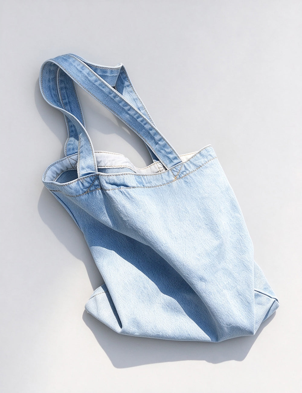 Light Wash Denim Shoulder Tote Bag 10BBG2372